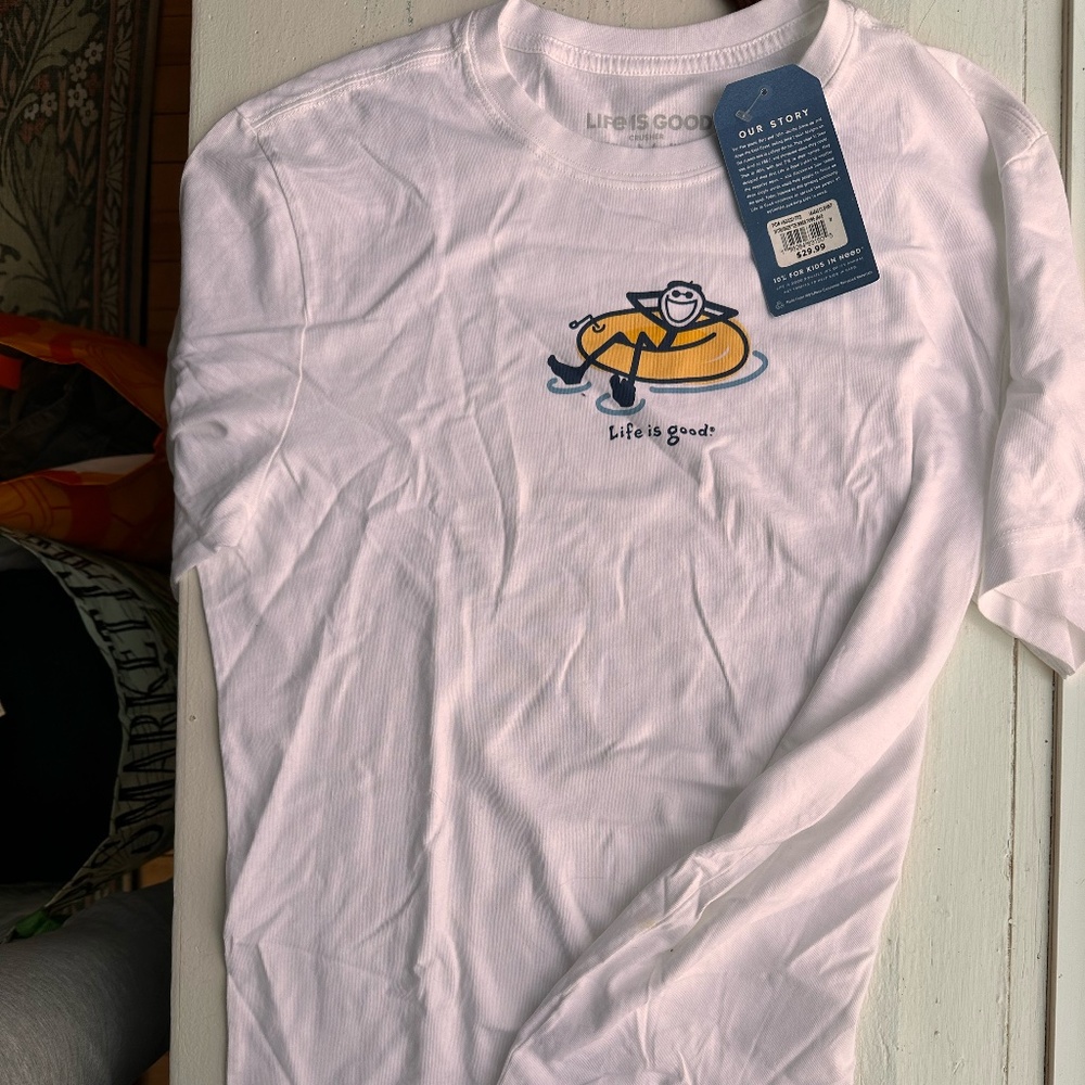 Life is Good - White Graphic T-shirt